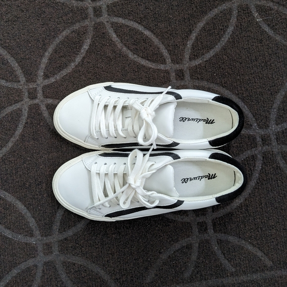 Madewell Shoes - Like New Madewell Low-Top Sneakers